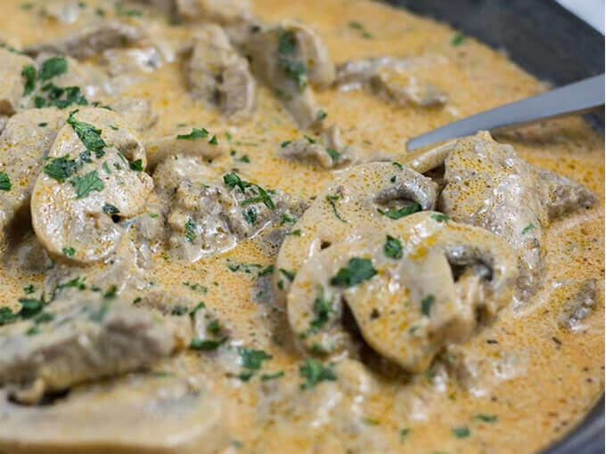 Keto Beef Stroganoff