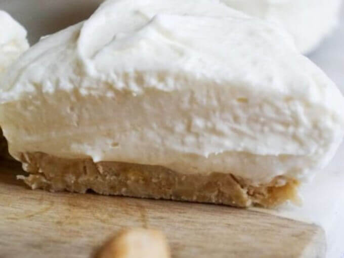 Keto Cashew Cheesecake