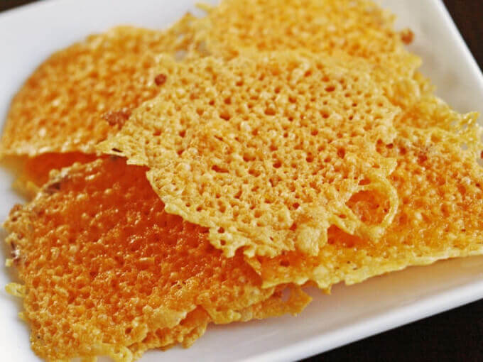 Keto Cheese Chips