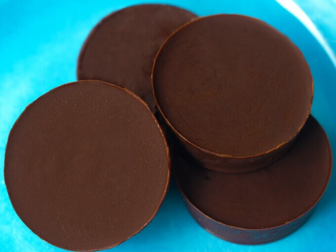 Keto Chocolate Fat Bombs