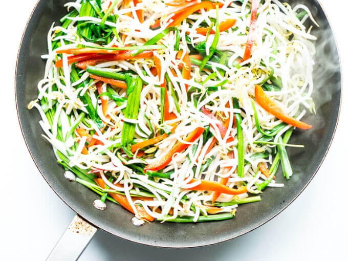 Keto Mung Bean Sprouts Stir Fry
