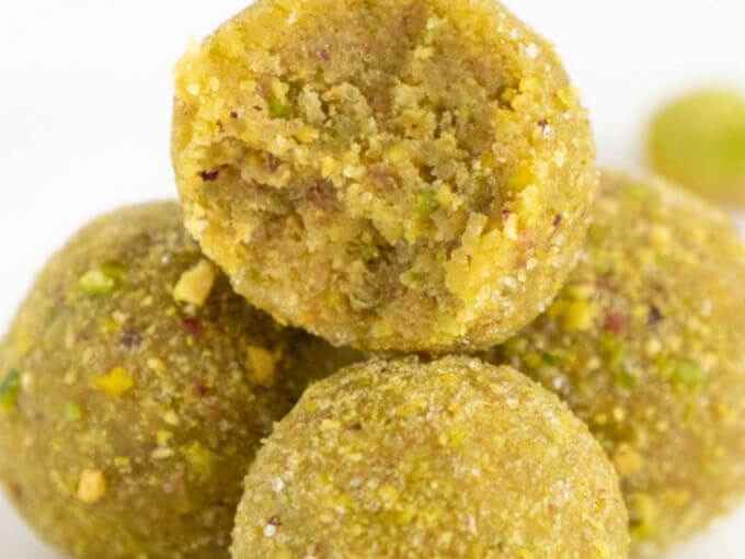 Keto Pistachios Balls