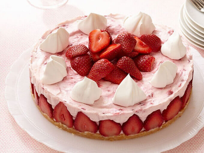 Keto Strawberry Cheesecake